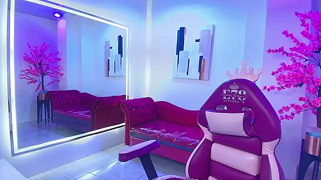 Black roseee online show from March 2026 03:33:01 AM