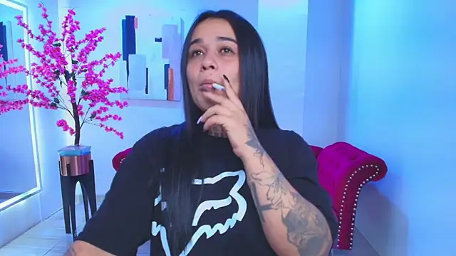 Black roseee online show from February 2026 06:22:01 AM