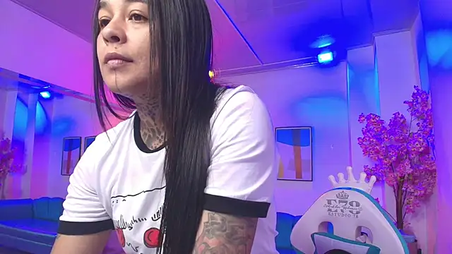 Black roseee online show from April 2026 03:54:01 AM