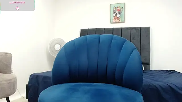 adriel escalante online show from February 2026 03:38:02 AM