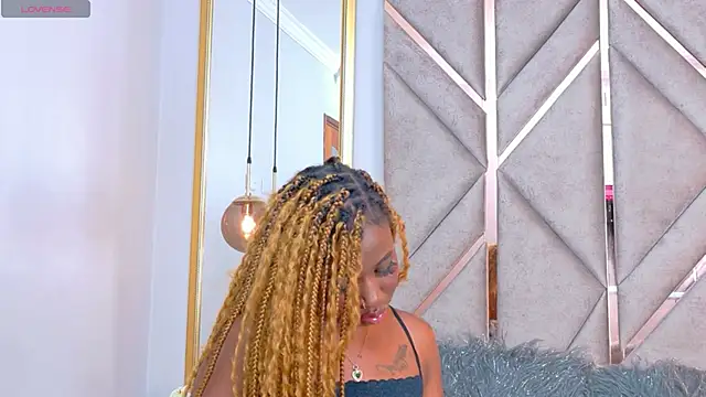 Rossie-Cameron online show from April 2026 04:04:01 AM