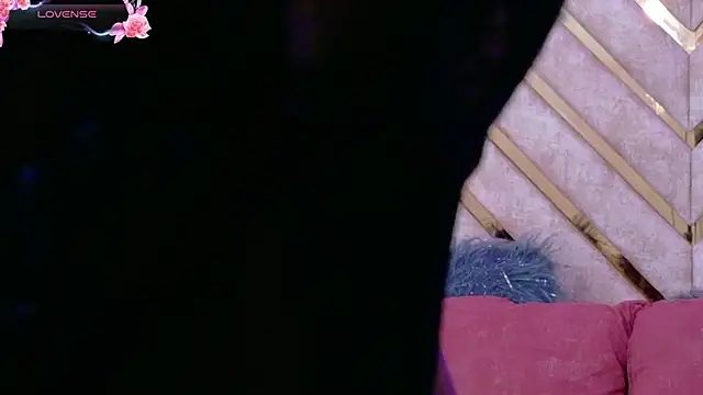 Rossie-Cameron online show from February 2026 02:39:02 PM