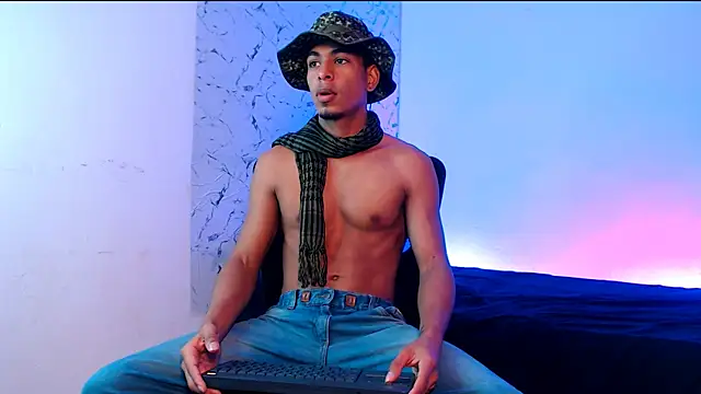 lorian vikel online show from January 2026 01:39:01 PM