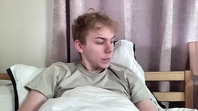 scottishtwink01 online show from September 2025 01:27:01 PM