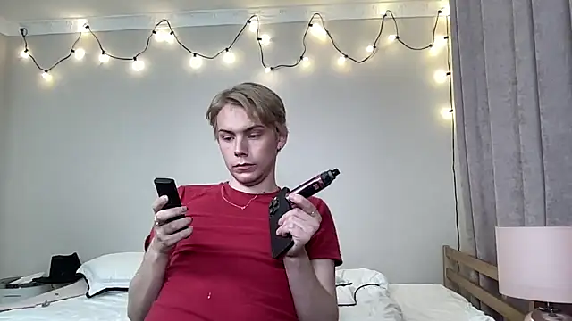 scottishtwink01 online show from September 2025 08:54:01 PM