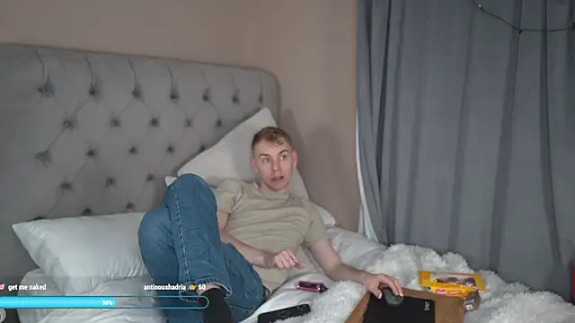 scottishtwink01 online show from March 2026 02:02:01 AM
