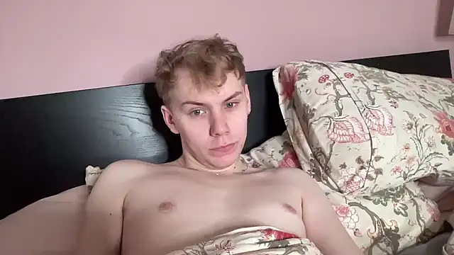 scottishtwink01 online show from October 2025 01:21:02 PM