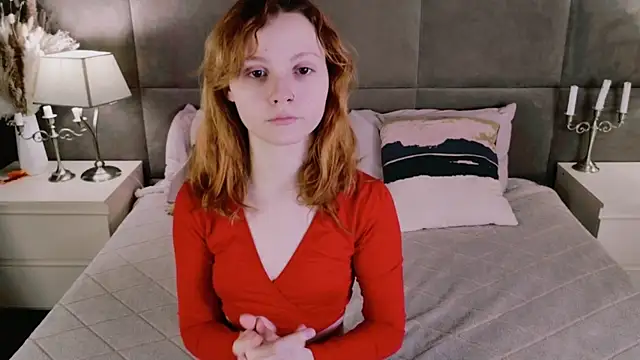 Snapshot of AlisHanson chatting on November 2025 11:10:02 AM AlisHanson online show from November 2025 11:10:02 AM