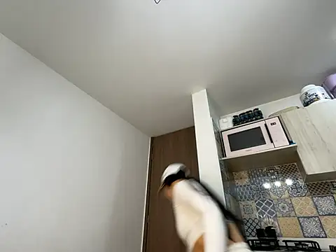 gaby wild fire online show from October 2025 05:36:01 PM