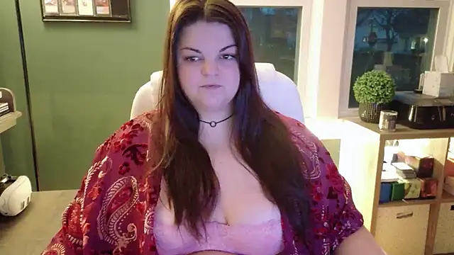 PlayWithBrittany online show from November 2025 09:59:02 PM