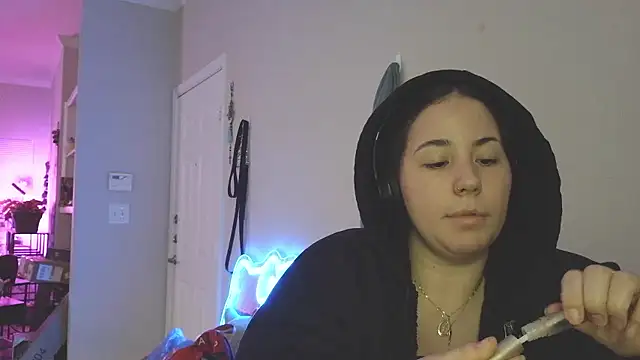 abimusic99 online show from January 2026 01:01:02 AM