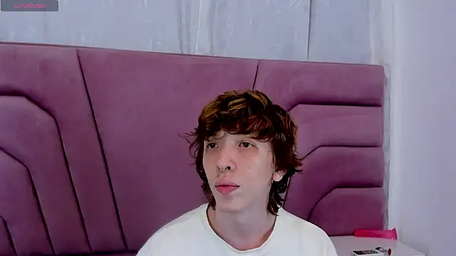 Snapshot of taylorleexx chatting on September 2025 07:43:02 PM taylorleexx online show from September 2025 07:43:02 PM