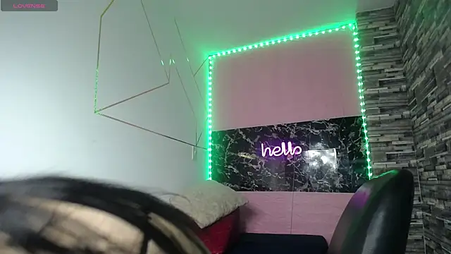 emmydurant online show from September 2025 07:36:02 PM