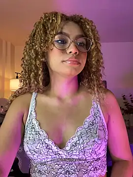 Snapshot of OxanaFedorova1- chatting on May 2026 06:21:02 PM OxanaFedorova1- online show from May 2026 06:21:02 PM