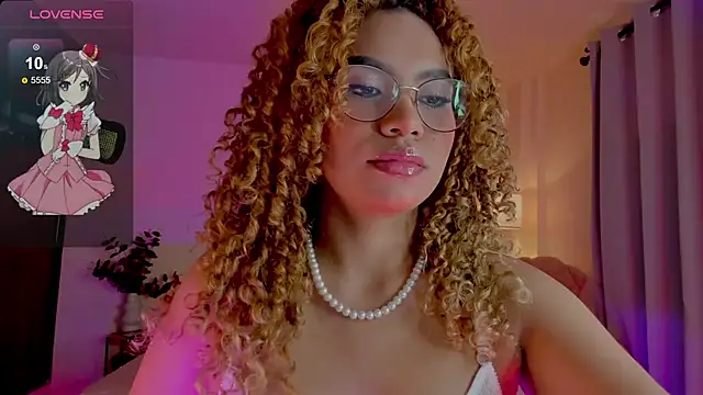 Snapshot of OxanaFedorova1- chatting on June 2026 08:36:01 PM OxanaFedorova1- online show from June 2026 08:36:01 PM