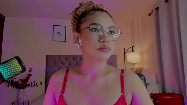 OxanaFedorova1- online show from December 2025 08:32:02 PM