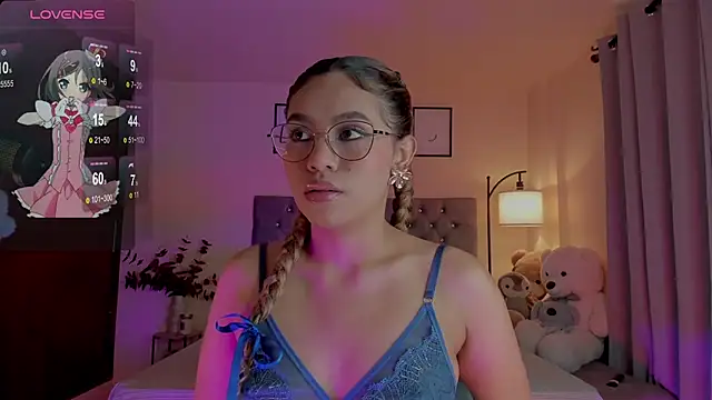 Snapshot of OxanaFedorova1- chatting on April 2026 08:54:01 PM OxanaFedorova1- online show from April 2026 08:54:01 PM