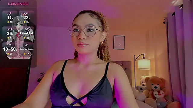 Snapshot of OxanaFedorova1- chatting on June 2026 07:04:02 PM OxanaFedorova1- online show from June 2026 07:04:02 PM