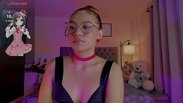 Snapshot of OxanaFedorova1- chatting on May 2026 08:23:02 PM OxanaFedorova1- online show from May 2026 08:23:02 PM