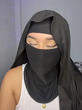 Snapshot of rhizanthella_ chatting on December 2025 08:04:02 PM rhizanthella online show from December 2025 08:04:02 PM