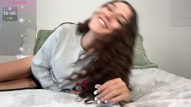 Snapshot of fleshxfairy chatting on December 2025 05:47:02 PM fleshxfairy online show from December 2025 05:47:02 PM