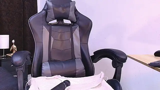 luna brown7 online show from January 2026 10:40:01 AM