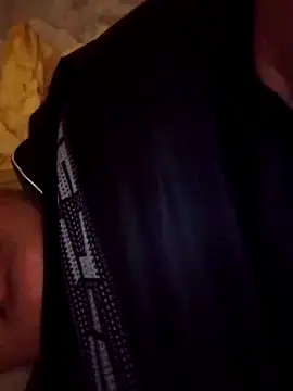 Snapshot of luzmelzinha chatting on October 2025 11:44:02 AM luzmelzinha online show from October 2025 11:44:02 AM