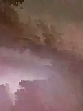 luzmelzinha online show from April 2026 06:07:02 AM