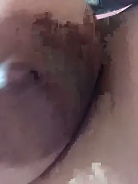 luzmelzinha online show from December 2025 06:13:01 PM