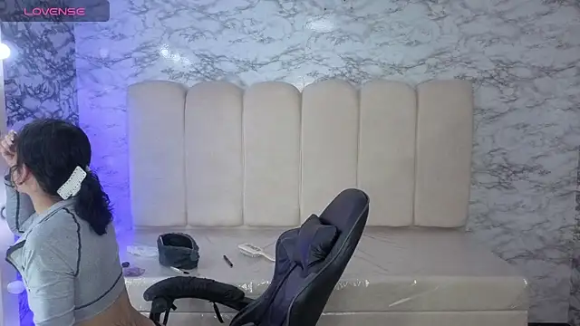 kataleya t online show from November 2025 04:05:02 AM