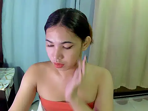 Chen Lavin online show from November 2025 06:22:02 PM