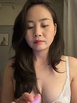 wly2028 online show from April 2026 12:45:02 PM
