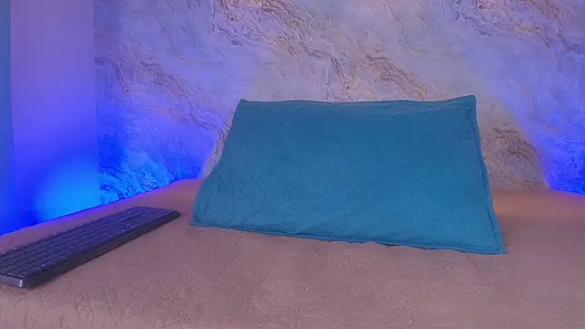 abbyrouss  online show from November 2025 03:10:01 AM