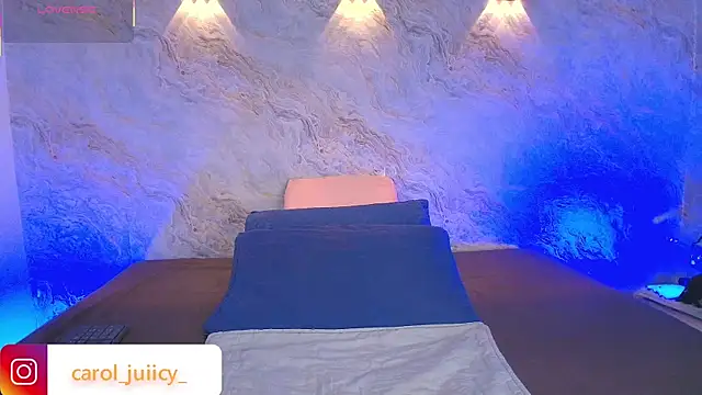 abbyrouss  online show from October 2025 03:08:02 AM