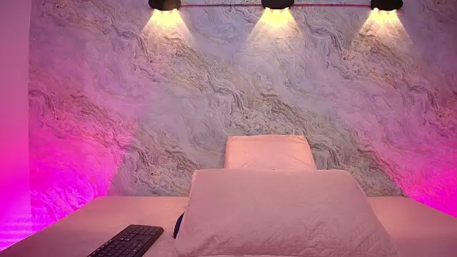abbyrouss  online show from October 2025 03:10:01 AM