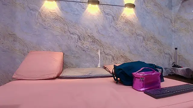 abbyrouss  online show from October 2025 03:27:01 AM