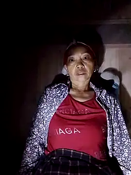 Snapshot of -Xuka-200 chatting on November 2025 10:47:02 PM -Xuka-200 online show from November 2025 10:47:02 PM