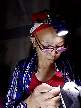 Snapshot of -Xuka-200 chatting on November 2025 01:26:02 PM -Xuka-200 online show from November 2025 01:26:02 PM