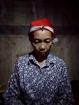 Snapshot of -Xuka-200 chatting on November 2025 10:09:02 AM -Xuka-200 online show from November 2025 10:09:02 AM