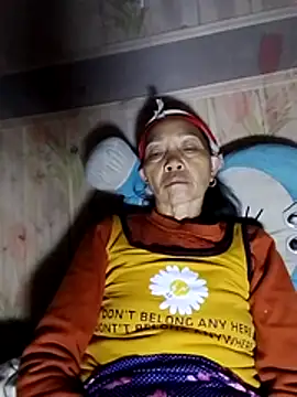 Snapshot of -Xuka-200 chatting on December 2025 01:12:02 PM -Xuka-200 online show from December 2025 01:12:02 PM