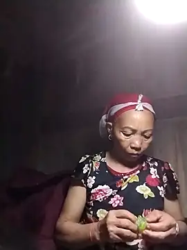 -Xuka-200 online show from February 2026 12:28:02 PM