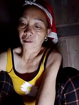 Snapshot of -Xuka-200 chatting on November 2025 10:14:02 AM -Xuka-200 online show from November 2025 10:14:02 AM