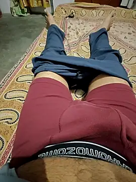 Famit025 online show from March 2026 07:48:01 AM