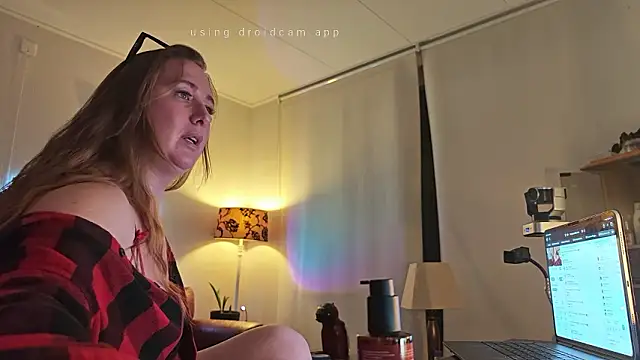 MazySunny online show from February 2026 09:03:01 PM