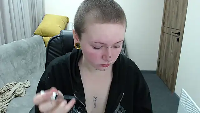 Nika Snow online show from October 2025 08:04:02 AM