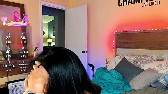 elibambie online show from October 2025 05:31:01 PM