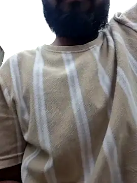 soniriyaa010101 online show from October 2025 10:24:02 AM