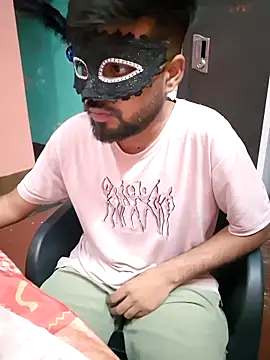 soniriyaa010101 online show from February 2026 05:55:02 PM