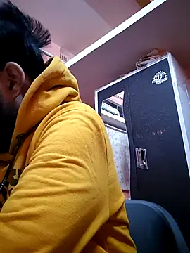 soniriyaa010101 online show from December 2025 02:53:02 PM