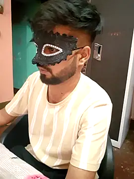 soniriyaa010101 online show from March 2026 08:35:02 PM